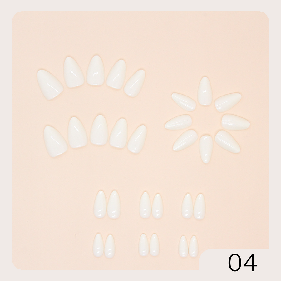 [04] 24pcs Press on Nails