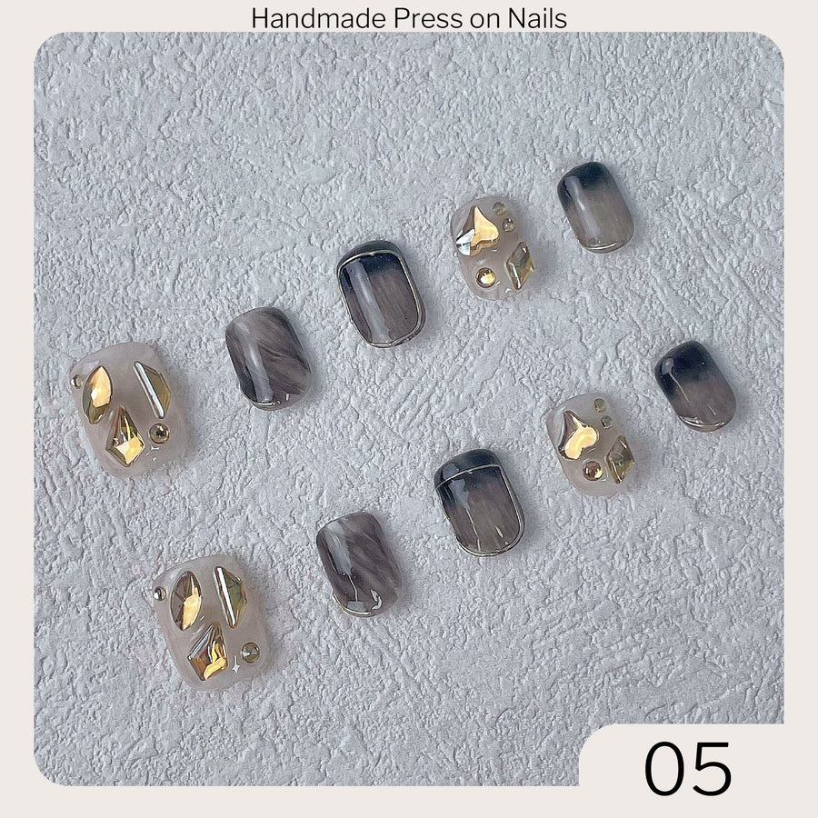 05 Handmade Press on Nails 10pcs