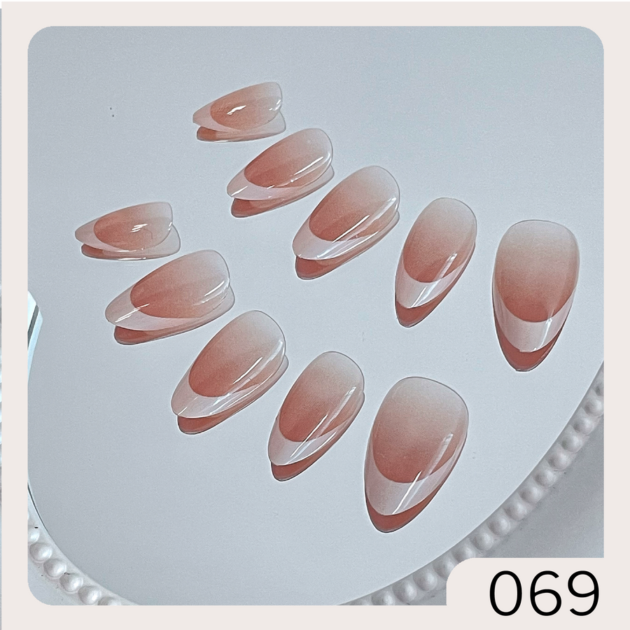 [69] 24pcs Press on Nails