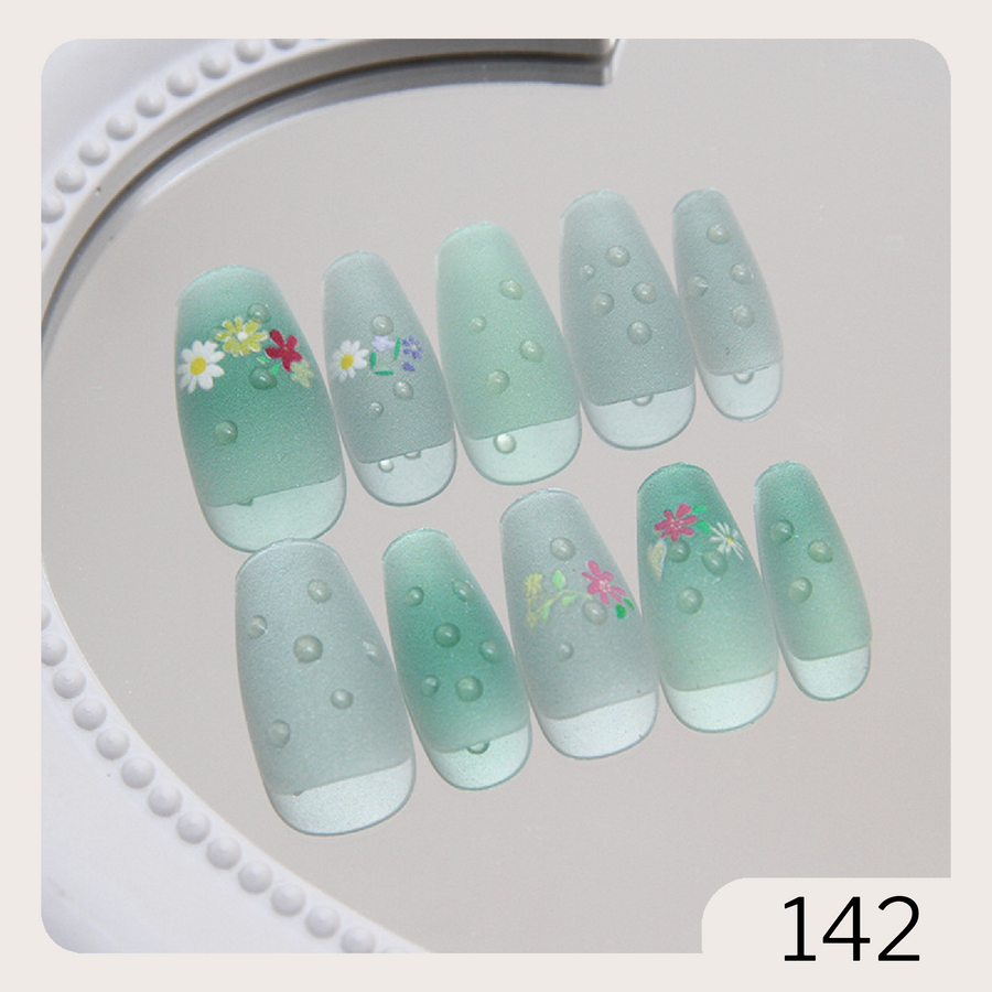 [142]24pcs Press on Nails