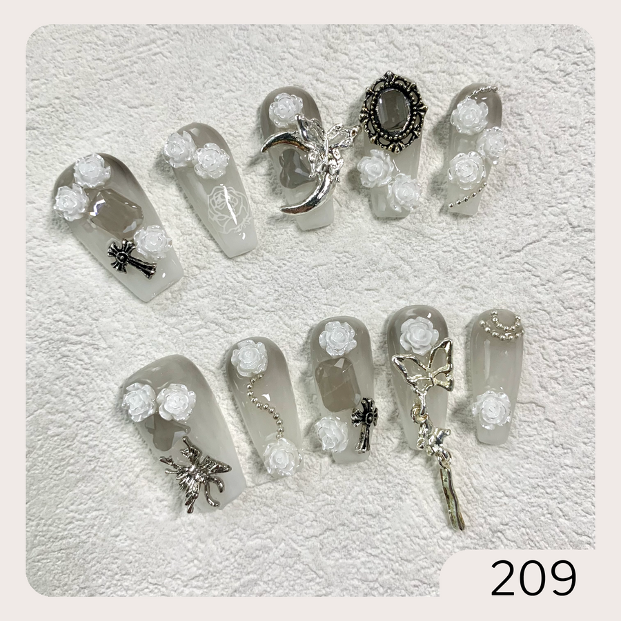 209 Handmade Press on Nails 10pcs