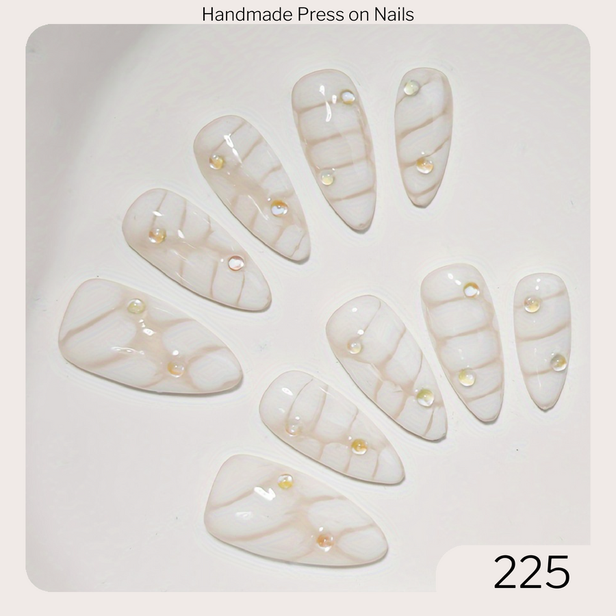 225 Handmade Press on Nails 10pcs