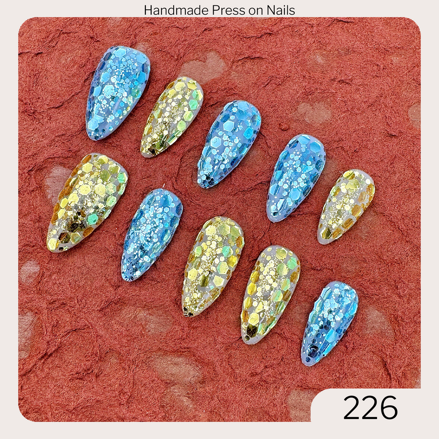 226 Handmade Press on Nails 10pcs