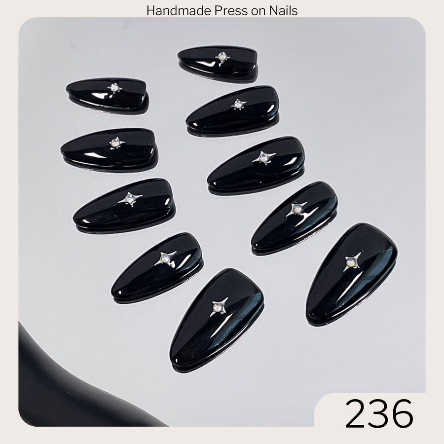 236 Handmade Press on Nails 10pcs