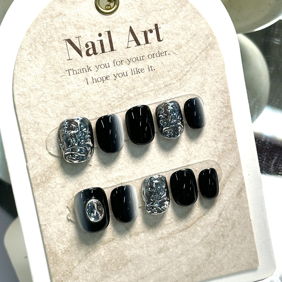 01 Handmade Press on Nails 10pcs