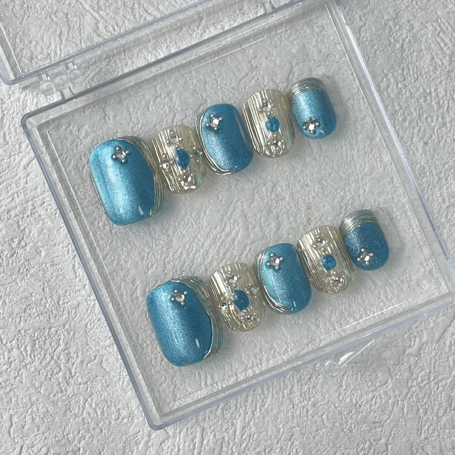 04 Handmade Press on Nails 10pcs